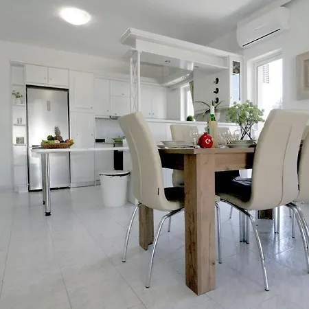 דירה Premium, 2-bedroom Apartment! חאניה