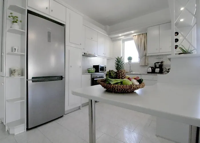 Premium, 2-bedroom Apartment!