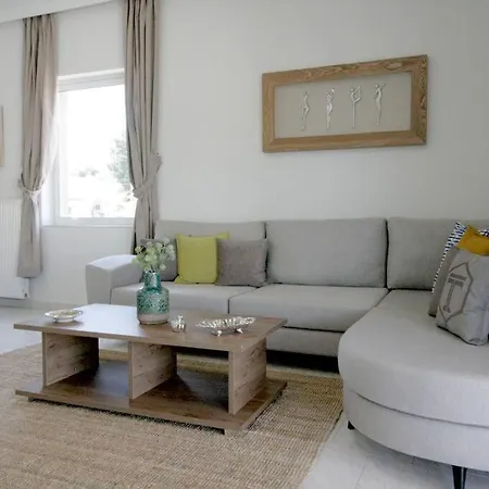 Premium, 2-bedroom Apartment! La Canea