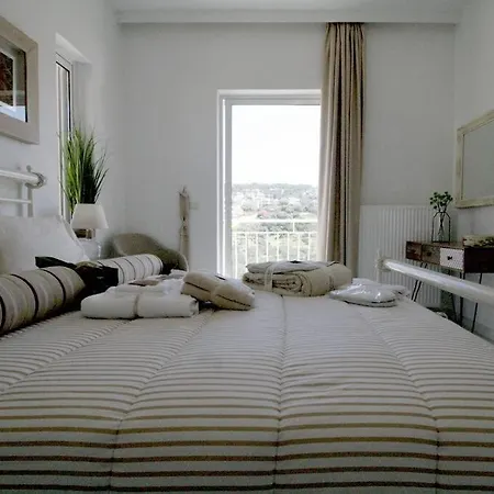 Premium, 2-bedroom Apartment!